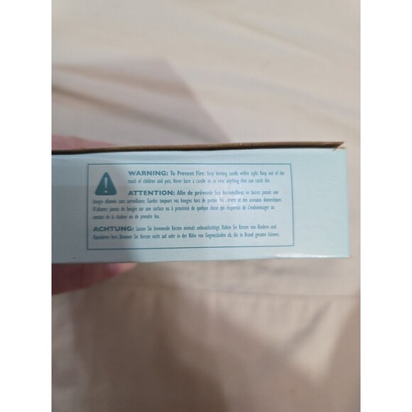 PartyLite French Vanilla Aroma Melts Z24181  Box of 4 New In Box - Picture 10 of 11